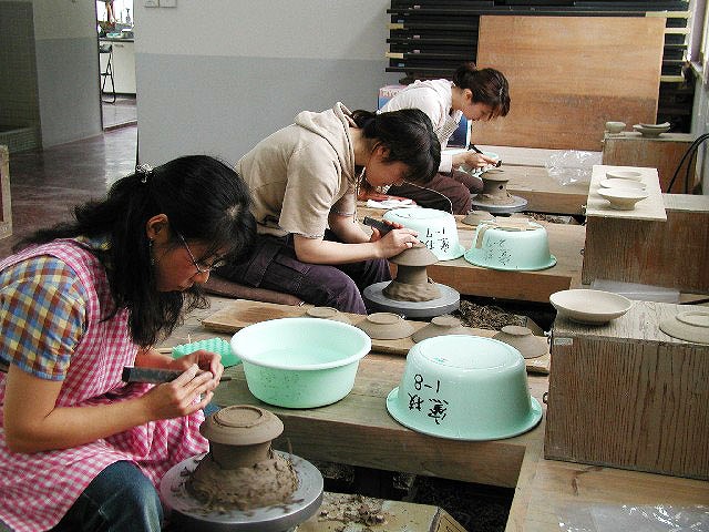 ロクロ成形技術の練習