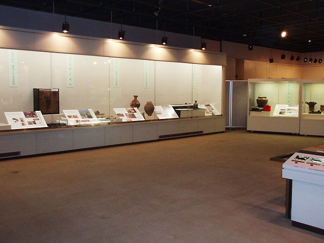 しもつけの原始・古代の遺跡等を紹介した展示室