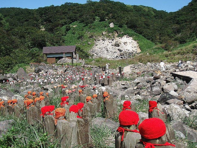 園地内千体地蔵