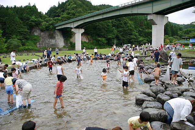 森と湖に親しむ旬間