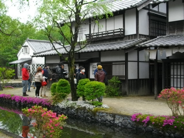 箱根郵便局の設定で撮影が行われた日光江戸村のオープンセット
