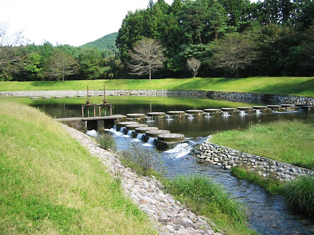 水遊びのできる水辺