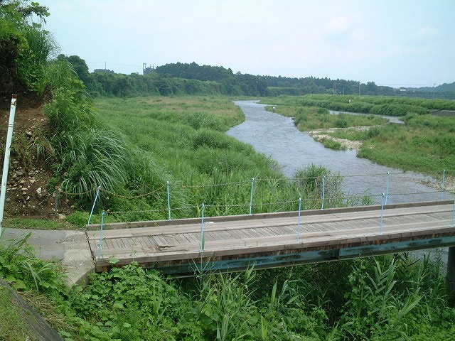 上流方向を望む